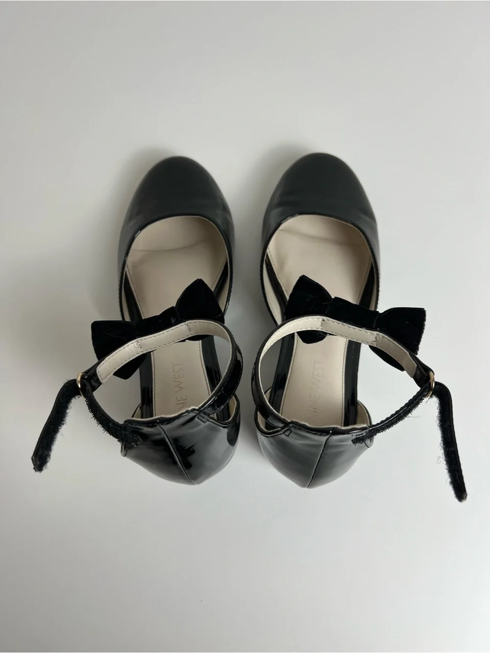 Nine West Arctida Black Patent Mary‎ Jane Bow Block Heel Pumps Sz 3 Balletcore